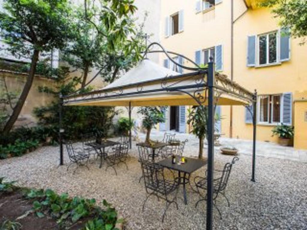 Little Garden Donatello Apartment Florence Exterior photo